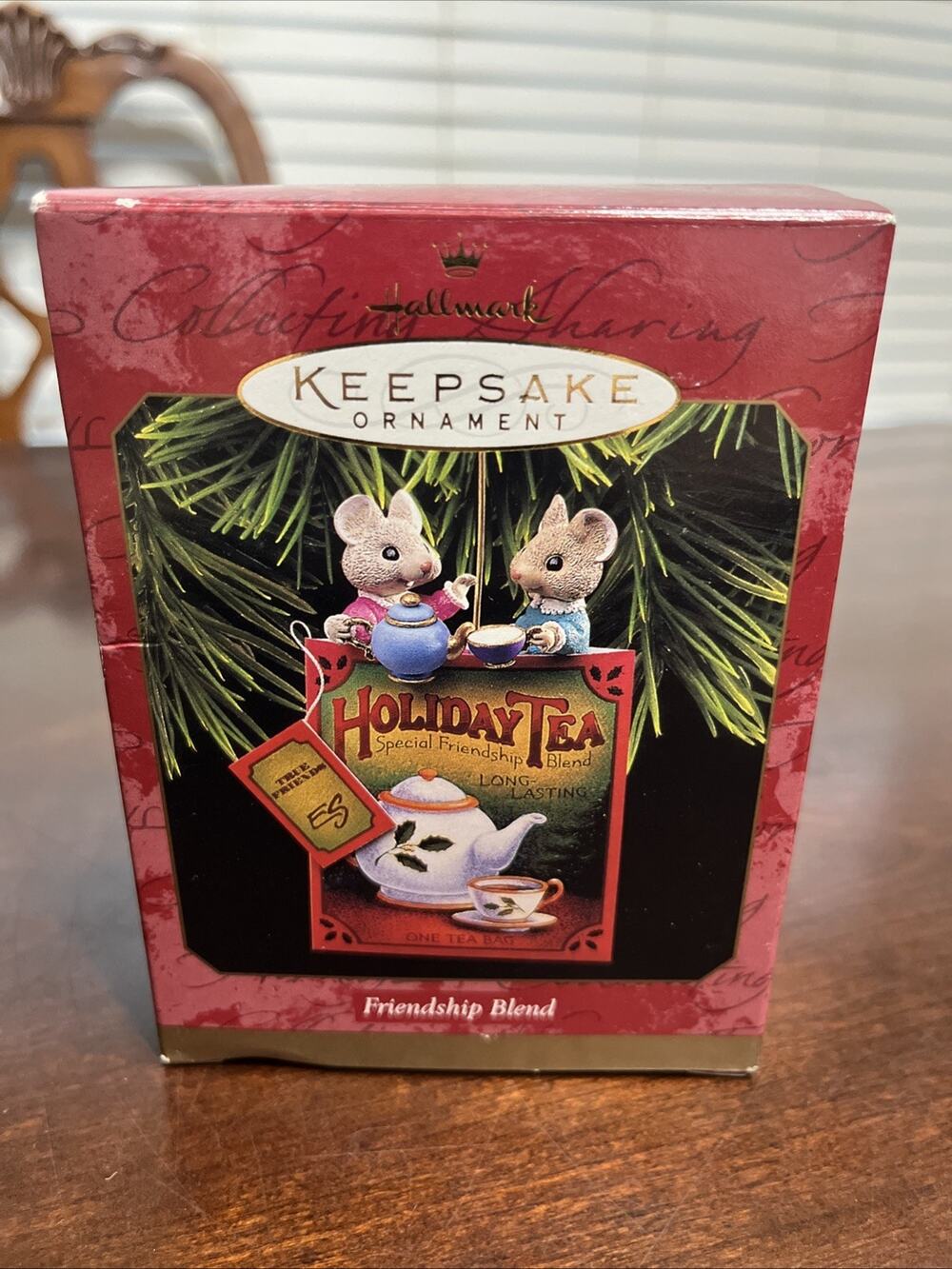 Vintage 1997 Hallmark Keepsake Friendship Blend Christmas Ornament Mouse Tea